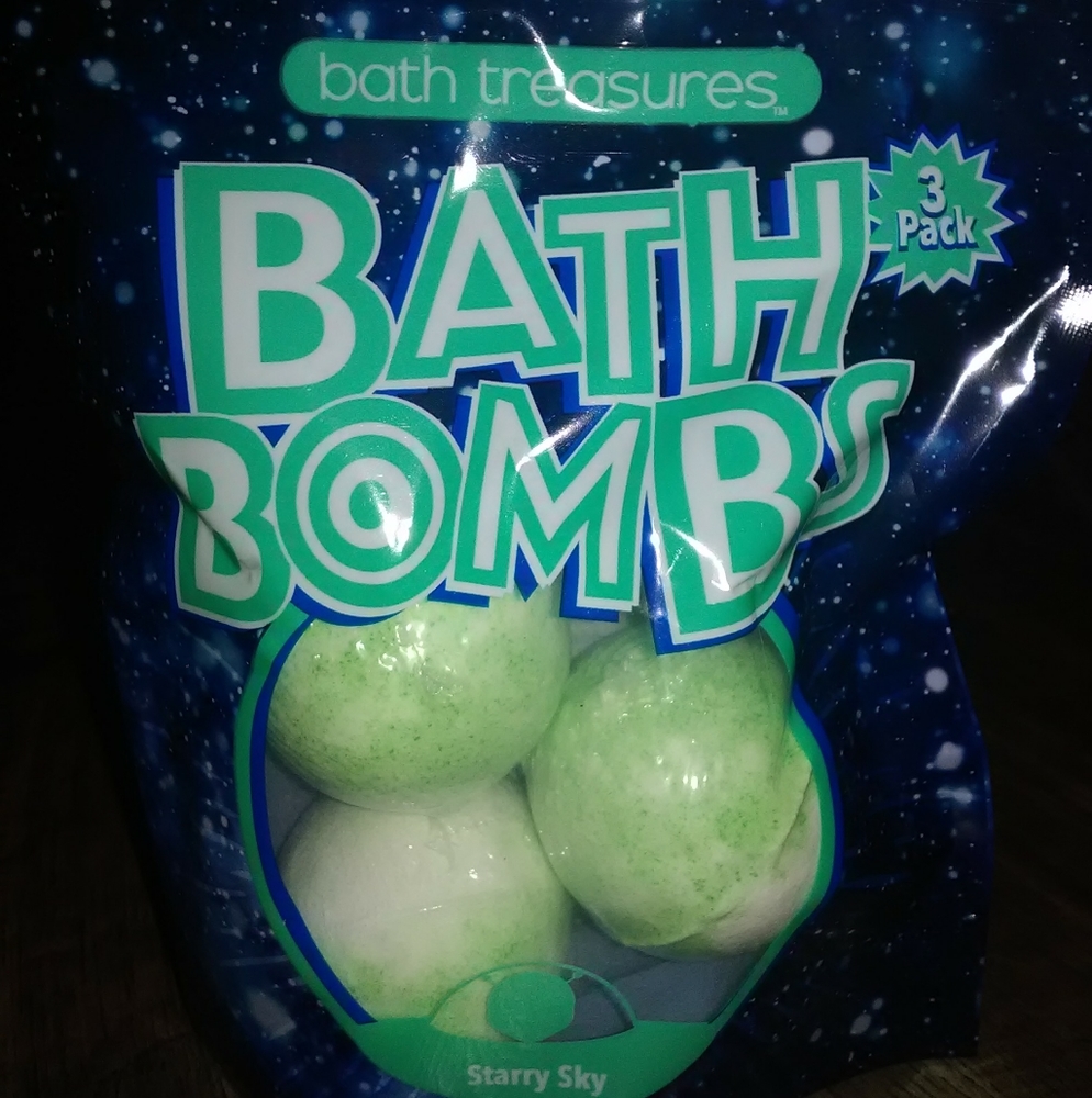 3/$12 Bath treasures bath bombs